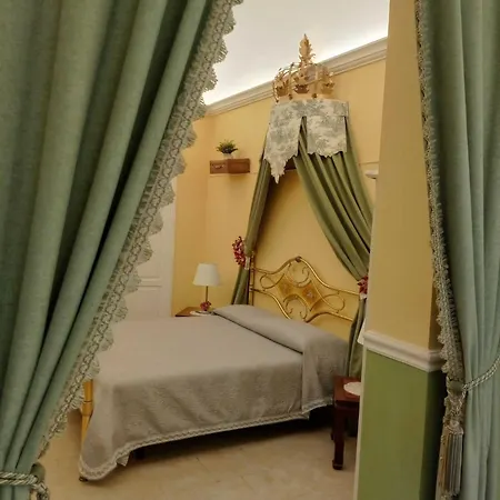 Pomona Apartment